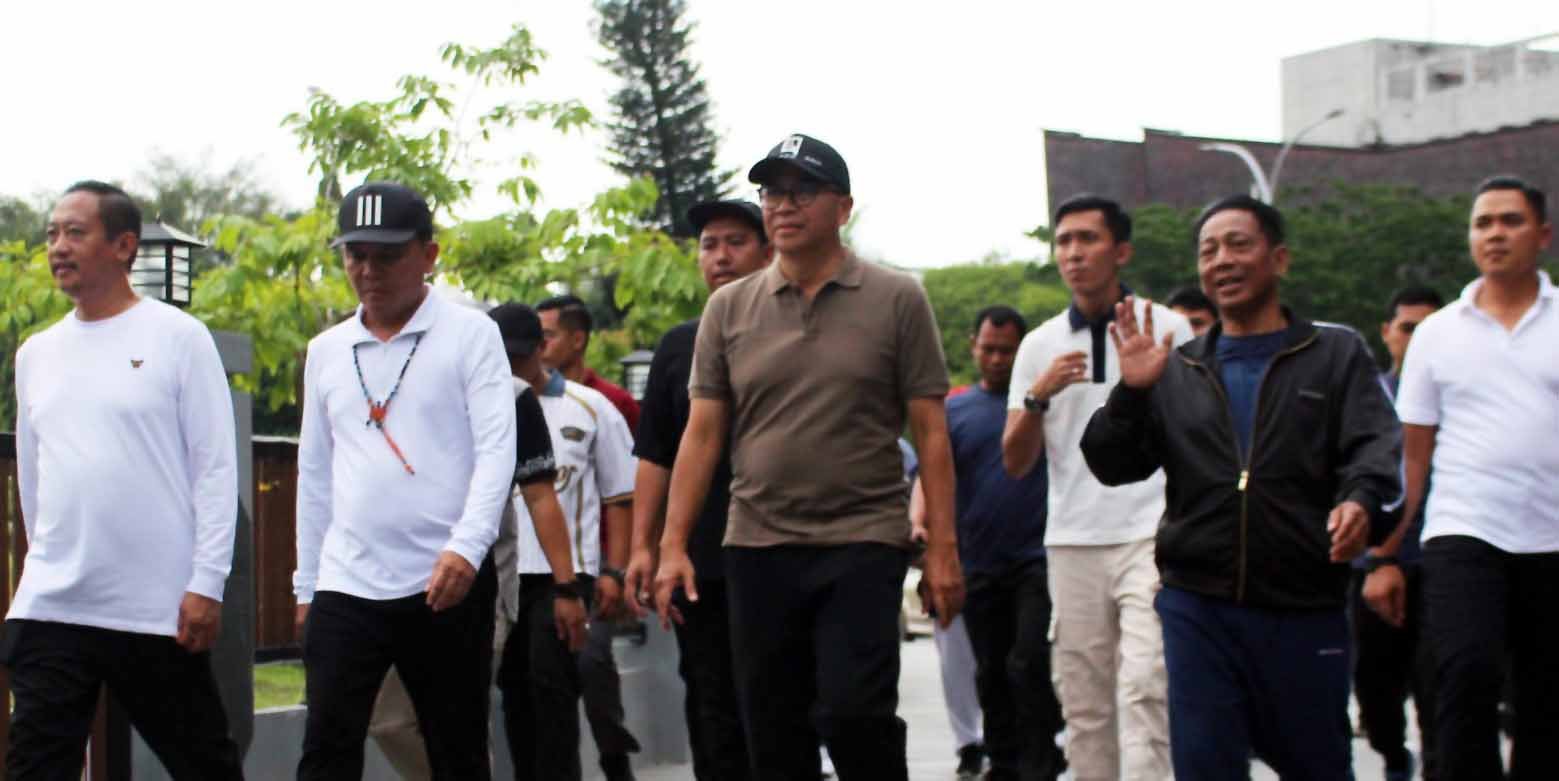 Jaga Kebugaran, Bupati Mura Jogging Bersama Gubernur Kalteng