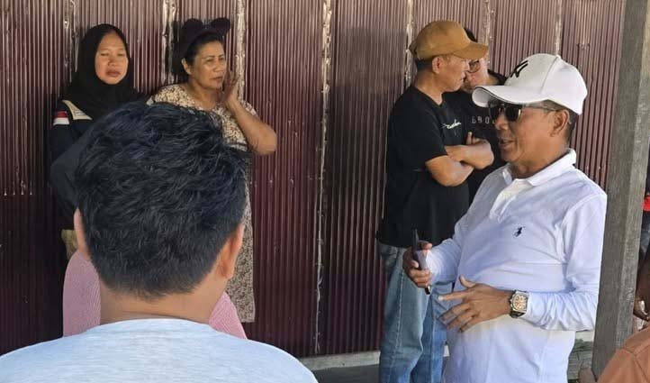 Bupati Mura Dialog Dengan Pedagang Terkait Rencana Penataan Alun-Alun Jorih Jerah