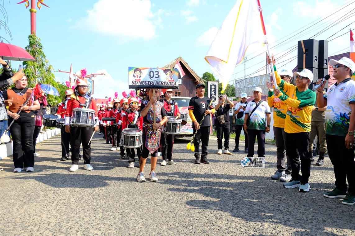 Semarakkan Peringatan Hari Jadi Ke-23 Kabupaten Murung Raya Melalui Karnaval Budaya