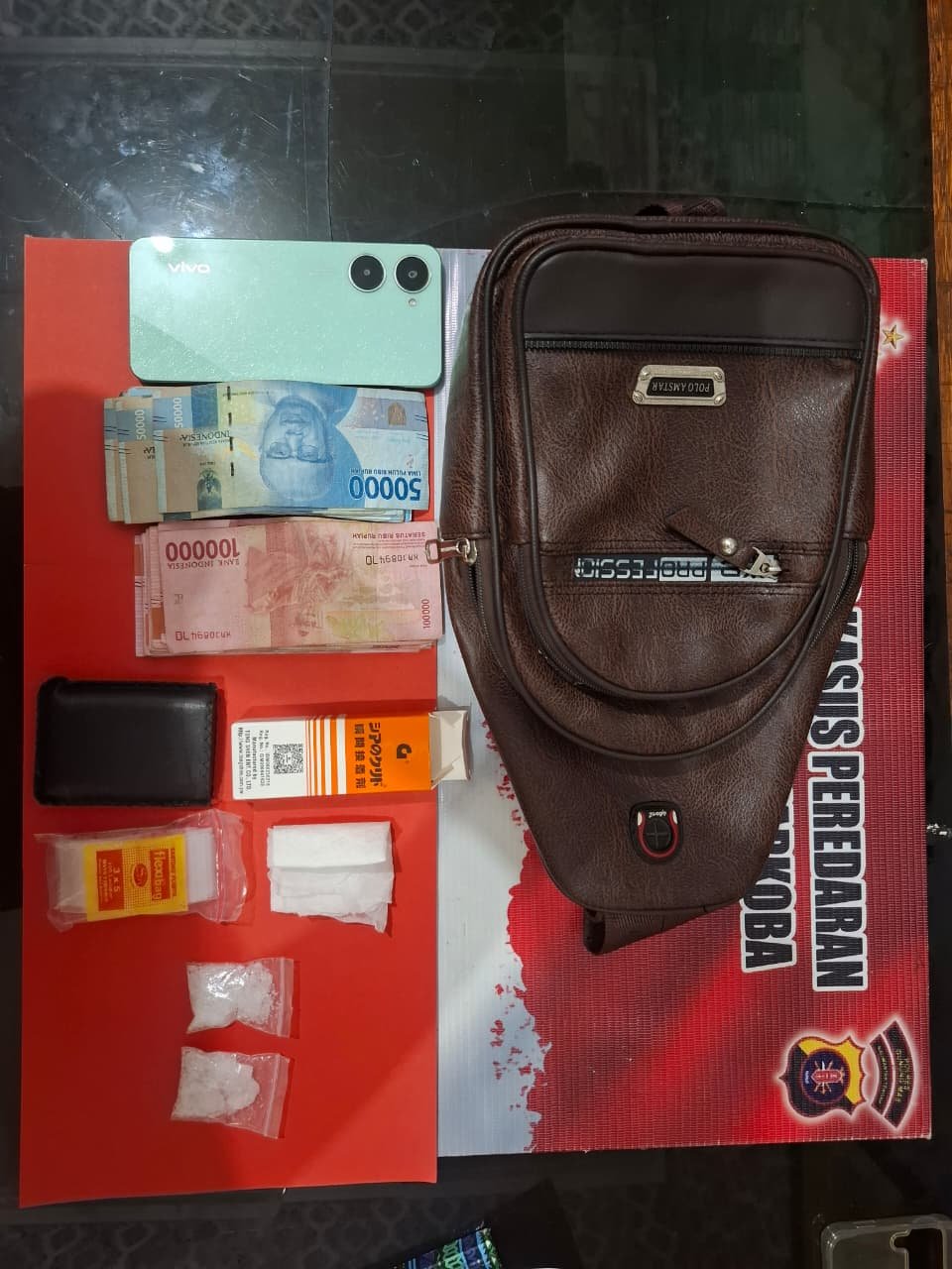 Polres Gumas Bekuk Pengedar dan Amankan 10,42 Gram Sabu