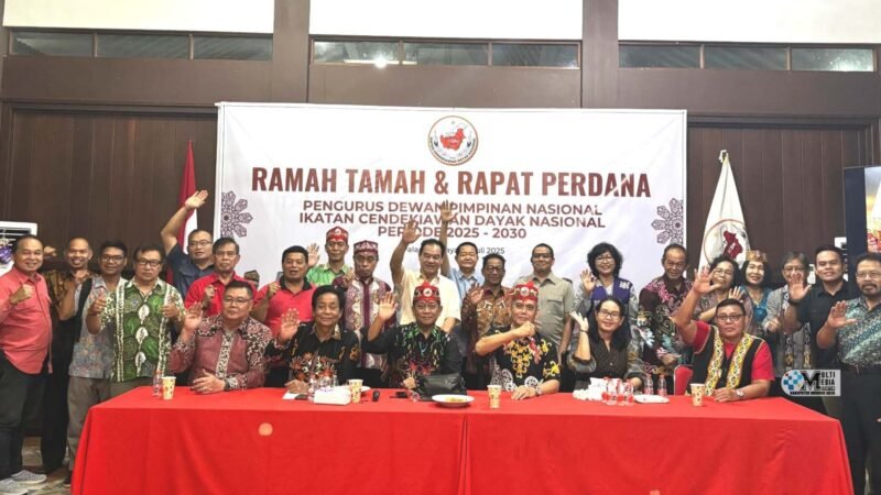 Heriyus Hadiri Rapat Perdana Ikatan Cendekiawan Dayak Nasional