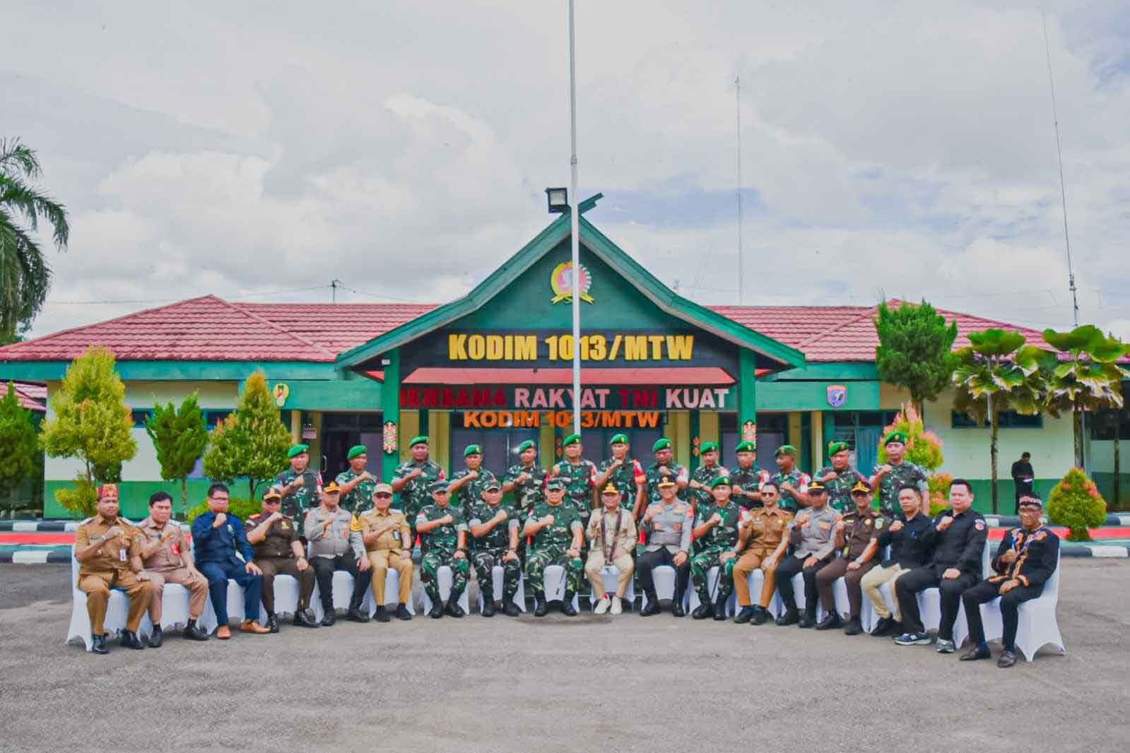 Kunker Pangdam XII/Tpr ke Barut, Pemkab Murung Raya Siap Bersinergi Dukung Program Pemerintah Pusat