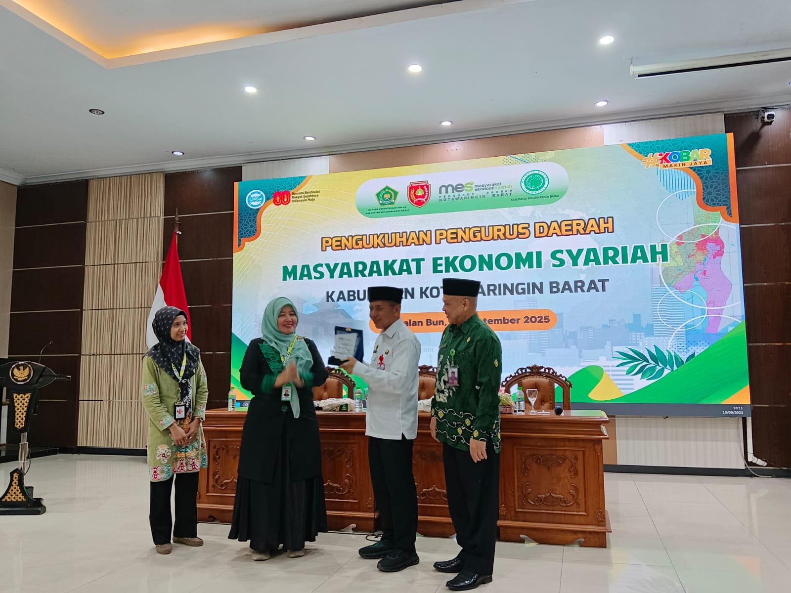 PD MES Kobar Dikukuhkan, Sekda Rodi Iskandar Dorong Sertifikasi Halal UMKM