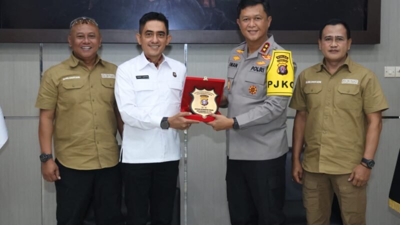 Kapolda KaltengTerima Hasil Kajian Tim PKDN Sespimti Polri
