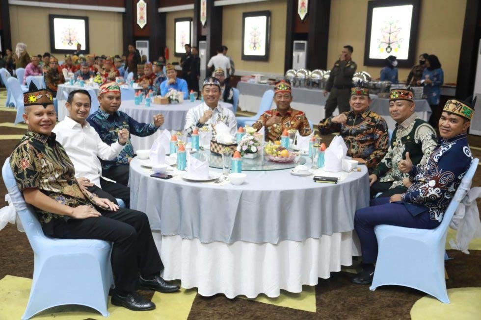 Bupati Murung Raya Hadiri Pisah Sambut Kajati Kalteng