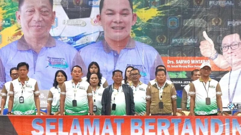 Bupati Buka Turnamen Futsal Mura Hebat Season 1