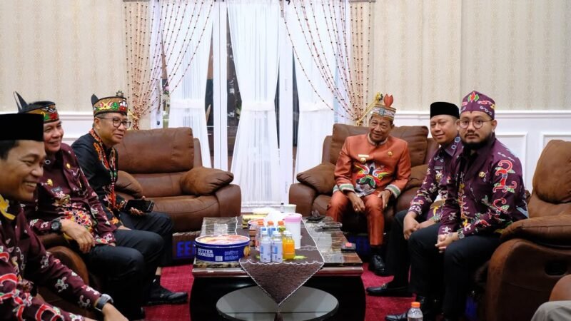 Bupati Mura Hadiri Upacara Peringatan Hari Jadi Ke-23 Kabupaten Bartim
