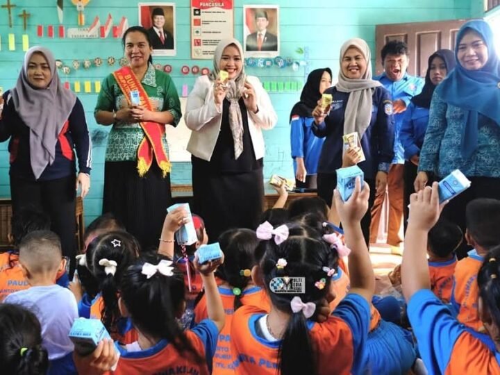 Pekan Merah Putih Tamasya, Bunda PAUD Mura Kunjungi TK Santo Klemens