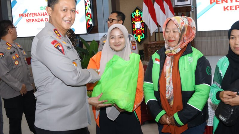 Kapolda Kalteng Ajak Wujudkan Kamtibmas bersama Komunitas Ojol melalui diskusi santai