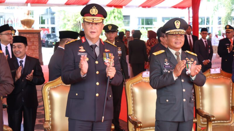 Kapolda Kalteng Hadiri Upacara Parade HUT TNI ke-80