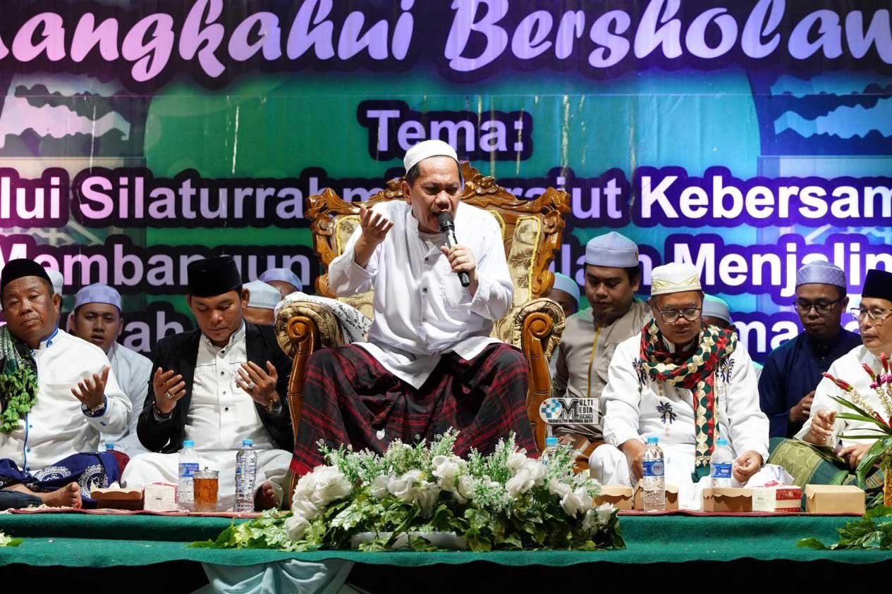 Wabup Mura Hadiri Tabligh Akbar Mangkahui Bersholawat