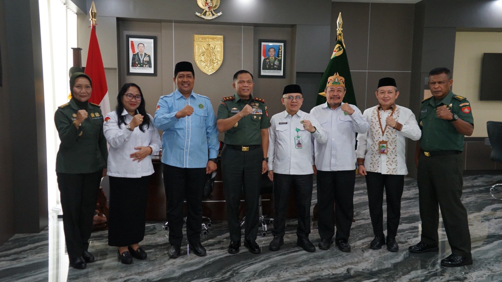 Pangdam XXII/TB Terima Kunjungan Kakanwil Kemenag Kalteng dan Rektor Perguruan Tinggi Keagamaan