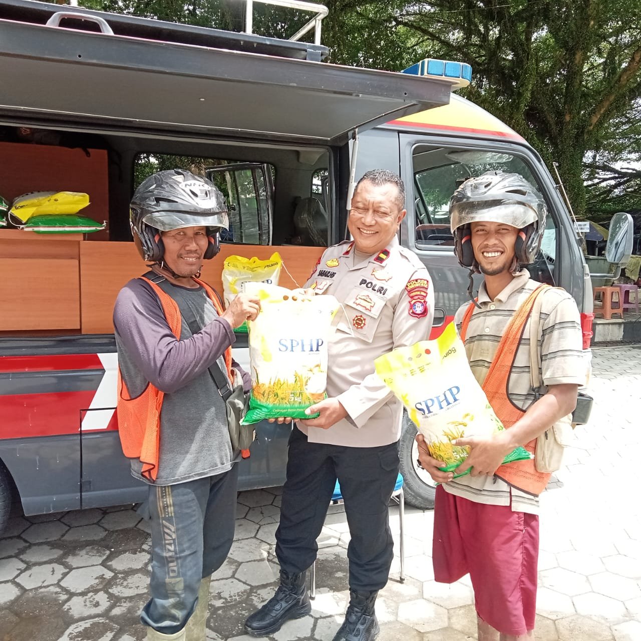 GPM, Polres Gumas Salurkan 250 Kilogram Beras Murah