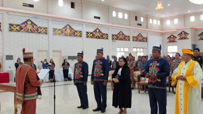 Bupati Mura Lantik Tiga Damang Kepala Adat