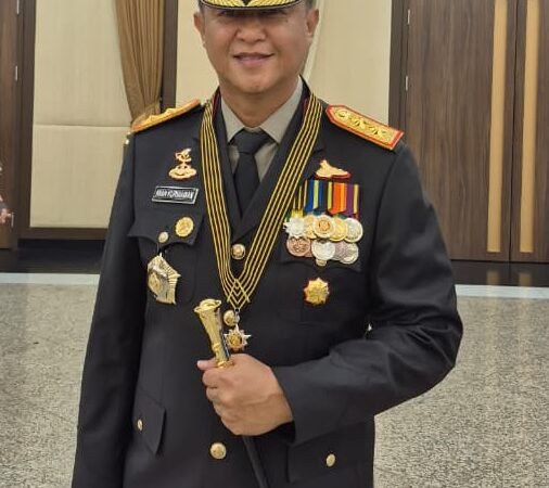 Kapolda Kalteng Irjen Iwan Kurniawan Terima Bintang Bhayangkara Pratama, Bukti Dedikasi Tinggi Wujudkan Kamtibmas