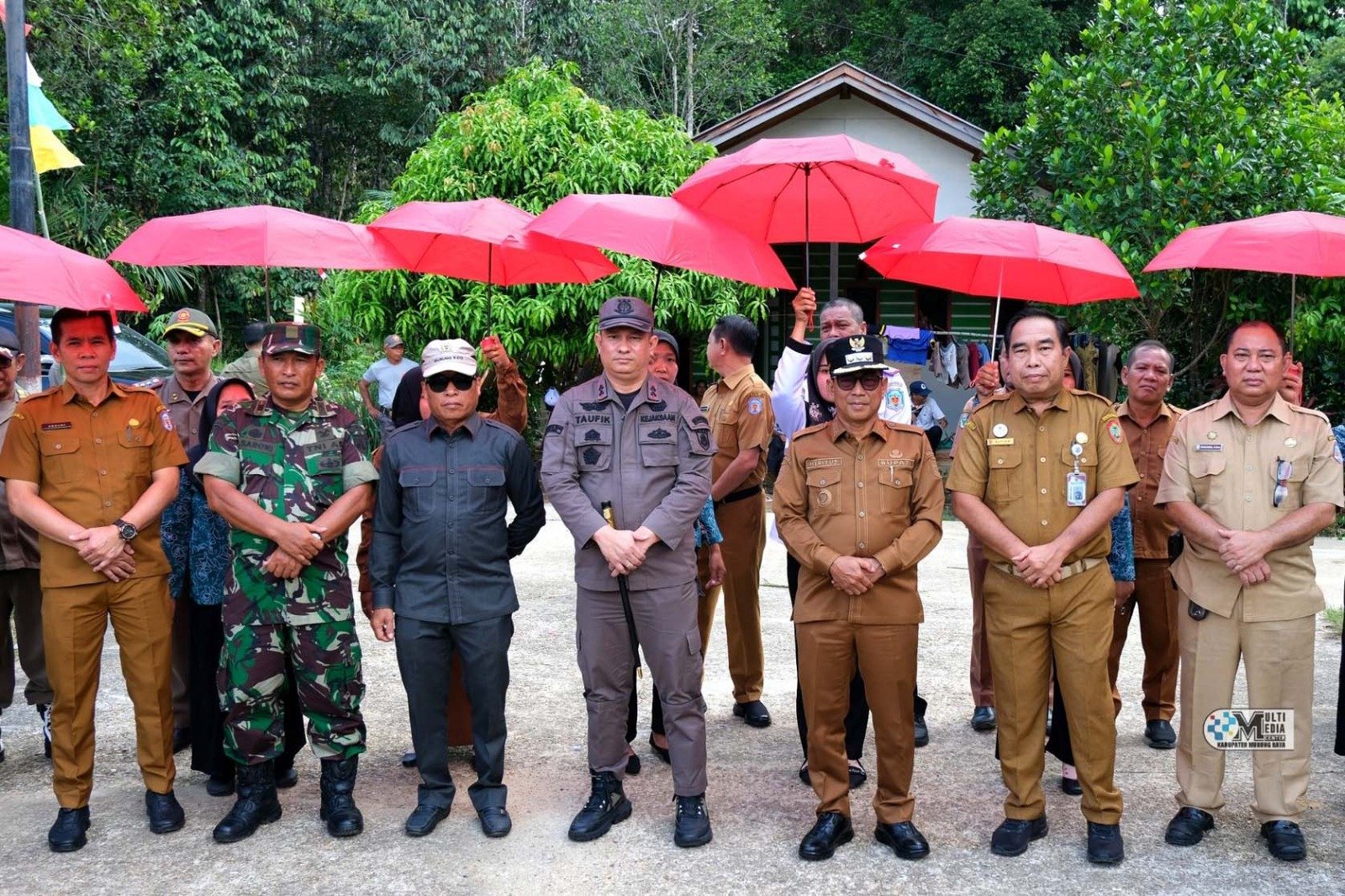 Bupati Hadiri Pelaksanaan Penilaian Desa Percontohan Anti Korupsi di Desa Bahitom
