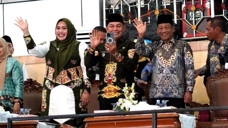 Bupati dan Wabup Mura Hadiri Pembukaan MTQH ke-XXXIII Tingkat Provinsi Kalteng di Barito Utara