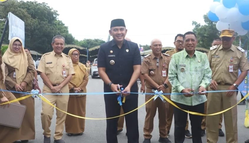Semarak Hari Jadi ke-60, Pasar Rakyat Tala Resmi Dibuka