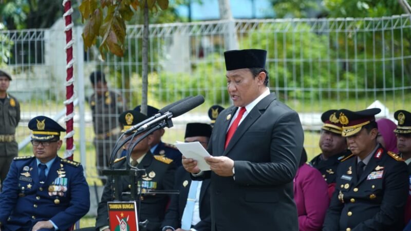 Wagub Kalteng Pimpin Pemakaman Militer Letnan Muda Udara Dua Cornelius Willem di Palangka Raya