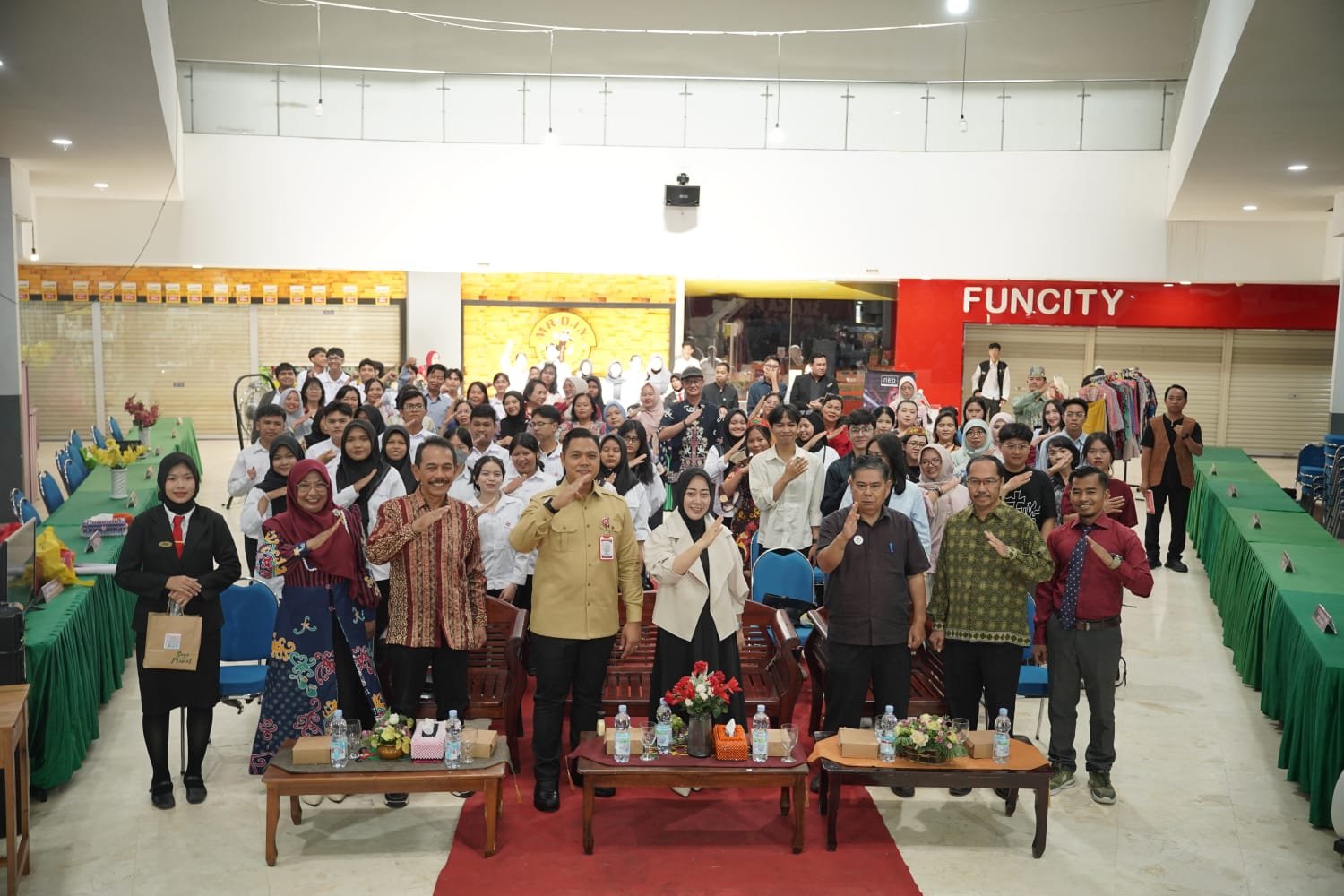 Skaga Expo Job Fair 2025 Resmi Dibuka, Disdik Kalteng Pacu Lulusan SMK Siap Bersaing Global