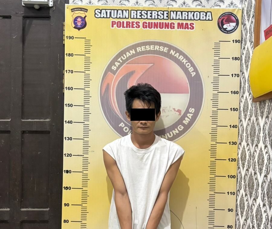 Penggerebekan di Desa Taringen, Satresnarkoba Polres Gumas Gulung Pengedar Sabu Beserta Barang Bukti