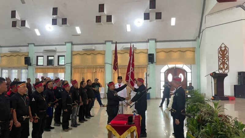 Kapolres Gumas Tegaskan Pentingnya Kolaborasi Adat dan Hukum Negara dalam Musda III DAD