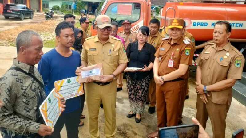 Korban Kebakaran Terima Bantuan Pemkab Kapuas, 16 KK dari Tiga Kecamatan Terdata