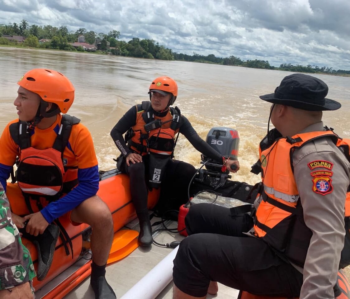 Tim SAR Gabungan Sisir Sungai Kahayan Cari Pemuda yang Dilaporkan Hanyut