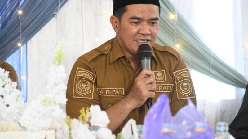 Bupati dan Wabup Pulpis Hadiri Safari Isra Mi’raj, Warga Diajak Tingkatkan Ukhuwah