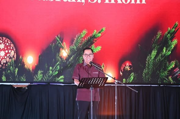 Plt. Sekda Leonard S. Ampung Hadiri Perayaan Natal KWOD Provinsi Kalteng