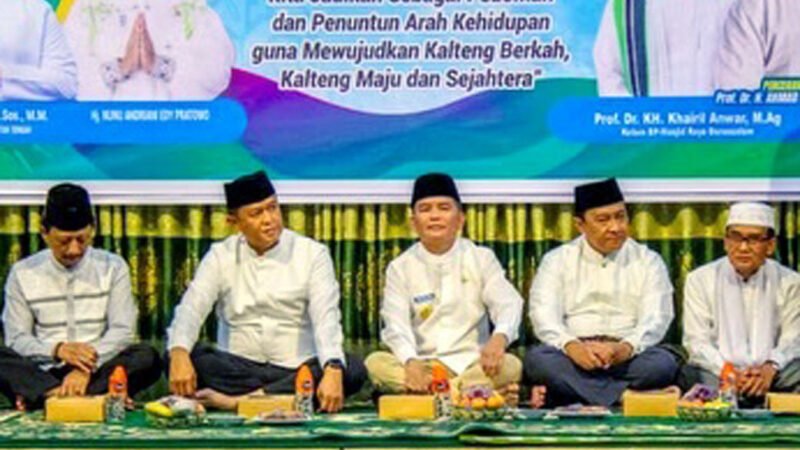 Gubernur Kalteng Hadiri Peringatan Nuzulul Qur’an di Masjid Raya Darussalam Palangka Raya