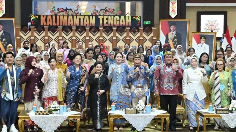 Hadiri Peringatan Hari Kartini ke-147, Gubernur Sampaikan Perempuan Miliki Peran Strategis di Berbagai Sektor