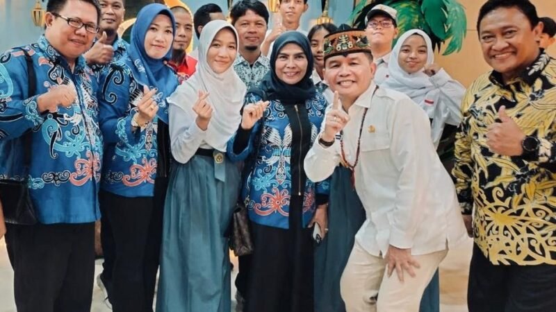 Plt. Kadisdik Kalteng Apresiasi SKHN 1 Palangka Raya Tembus 10 Besar Nasional