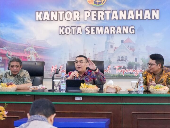 Wamen ATR/BPN Sidak Layanan Akhir Pekan di Semarang, Minta Berkas Pertanahan Jangan Menumpuk