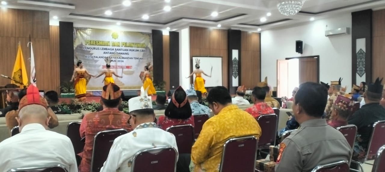 Satbinmas Polresta Palangka Raya Hadiri Pelantikan LBH Antang Damang, Dorong Akses Hukum bagi Warga