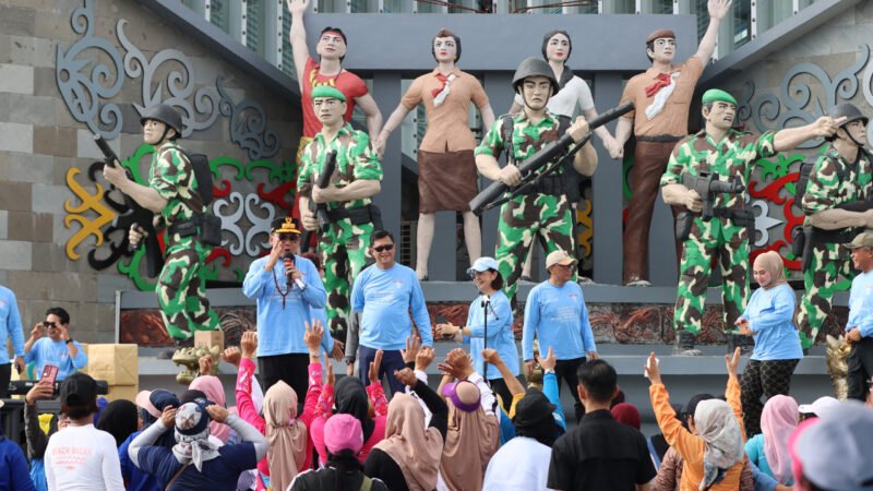 Kapolda Kalteng Serukan Persatuan saat Peringatan May Day 2026 di Bundaran Besar