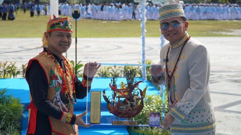 Peringatan Hardiknas 2026, Wamendikdasmen : Tumbuhkan Potensi dan Karakter Generasi Bangsa