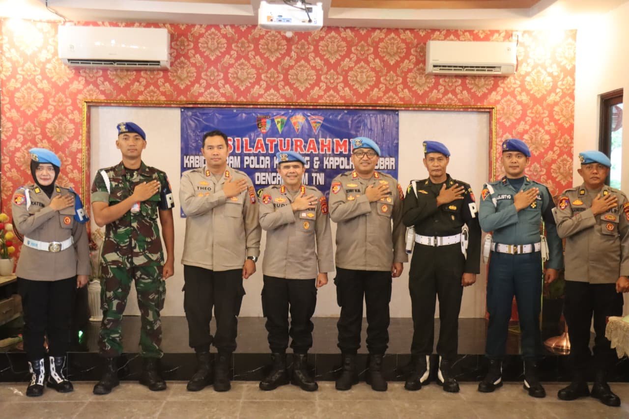 Perkuat Kekompakan, Kabidpropam Polda Kalteng Sambangi POM TNI di Kotawaringin Barat