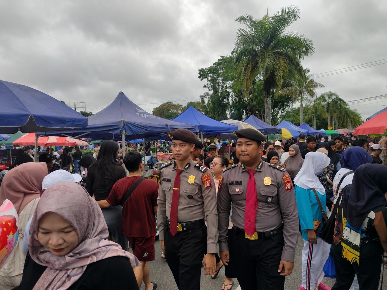 Satpamobvit Polresta Palangka Raya Patroli Humanis di CFD, Ajak Warga Jaga Kamtibmas
