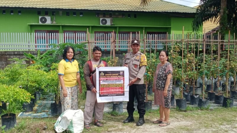 Bhabinkamtibmas Pahandut Ajak Warga Tanjung Pinang Cegah Karhutla Sejak Dini