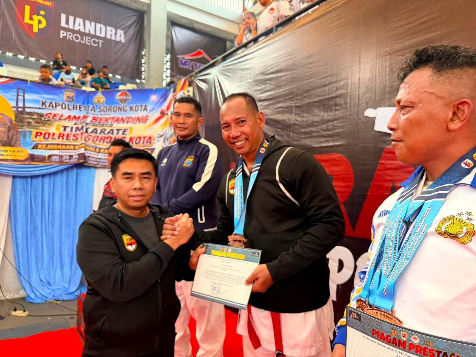 Polda Kalteng Sabet 13 Medali di Kejuaraan Karate Kapolri Cup 2026