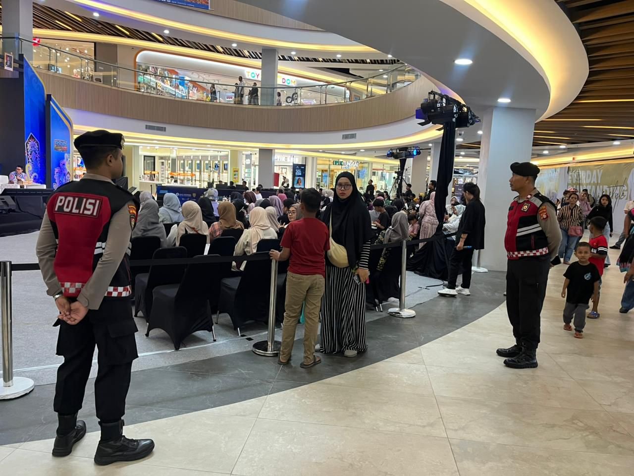 Ribuan Pengunjung Padati Pesona Tambun Bungai 2026, Polisi Pastikan Acara di Duta Mall Kondusif