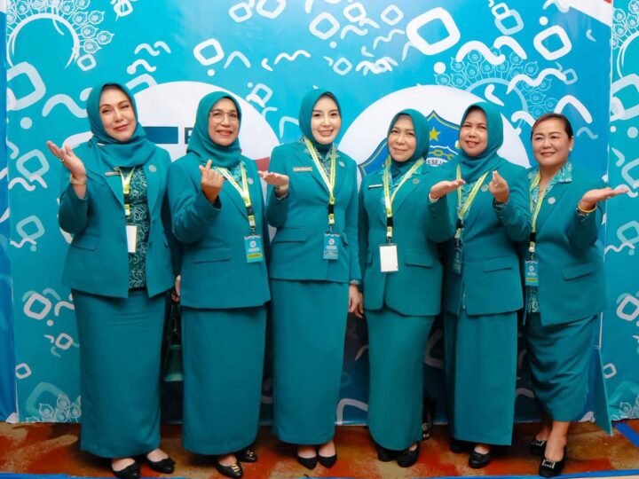 Ketua TP PKK Kalteng Hadiri Peringatan HKG PKK ke 54 Tahun di Makassar