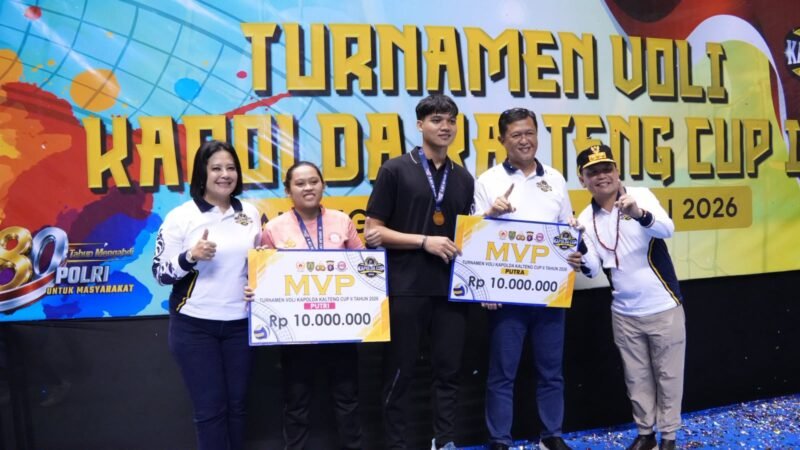 Polres Kobar dan Polres Barut Juara Kapolda Cup II 2026, Gubernur Kalteng Serahkan Piala Bergilir