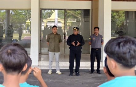 SSB Desa Kinjil Bertolak ke Piala Presiden Grassroots Nasional, Wabup Kobar Minta Bermain Maksimal