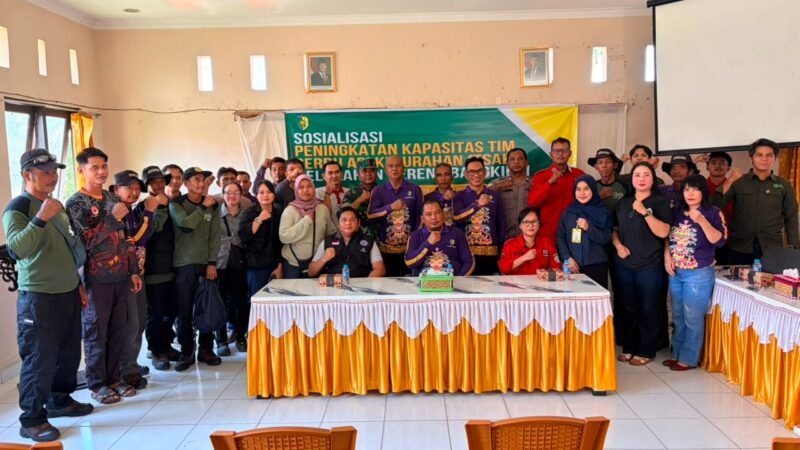 Bhabinkamtibmas Hadiri Sosialisasi TSAK, Perkuat Kesiapsiagaan Pencegahan Karhutla di Kereng Bangkirai