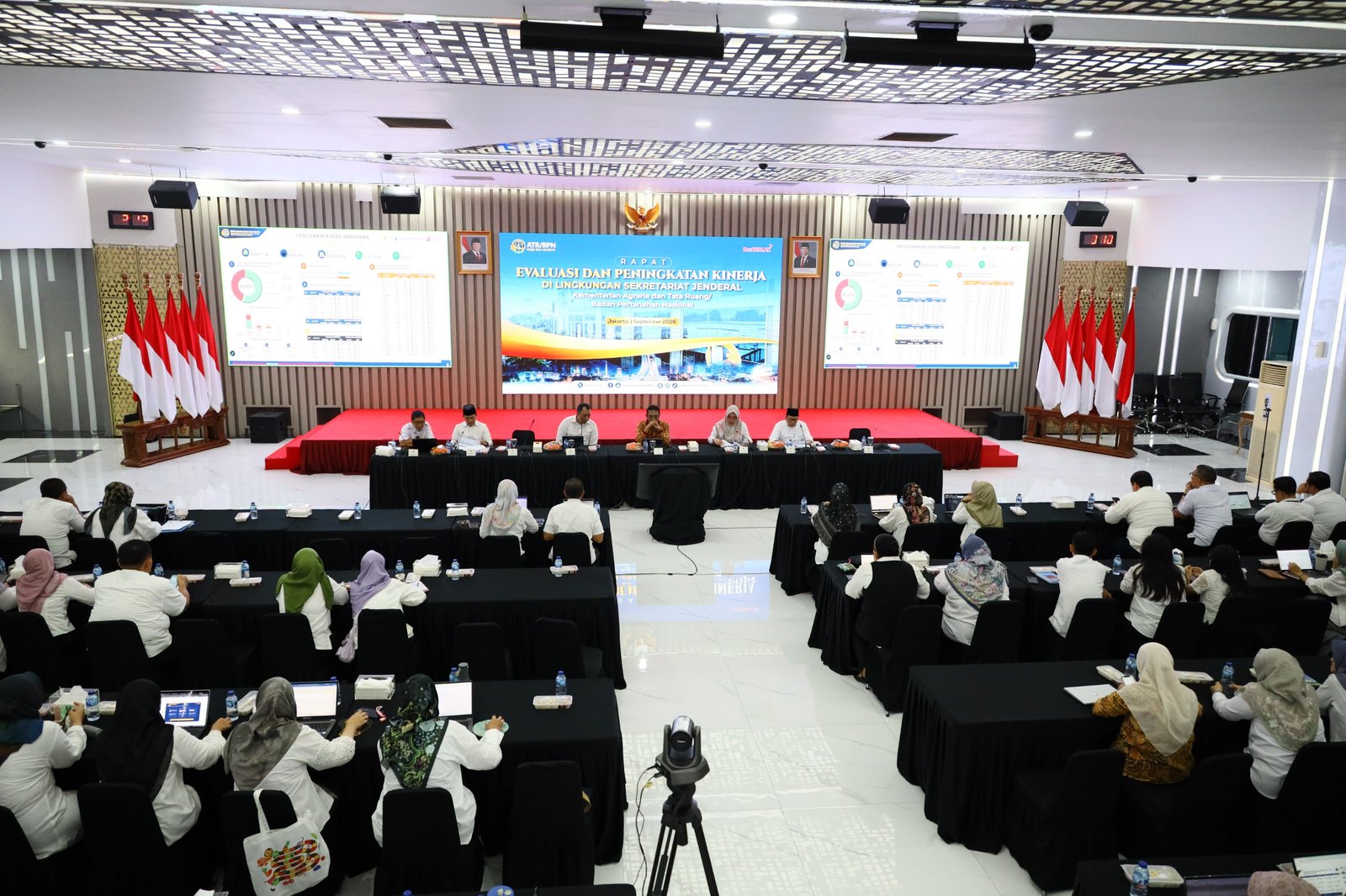 ATR/BPN Percepat Perubahan Layanan, Jajaran Diminta Satu Langkah