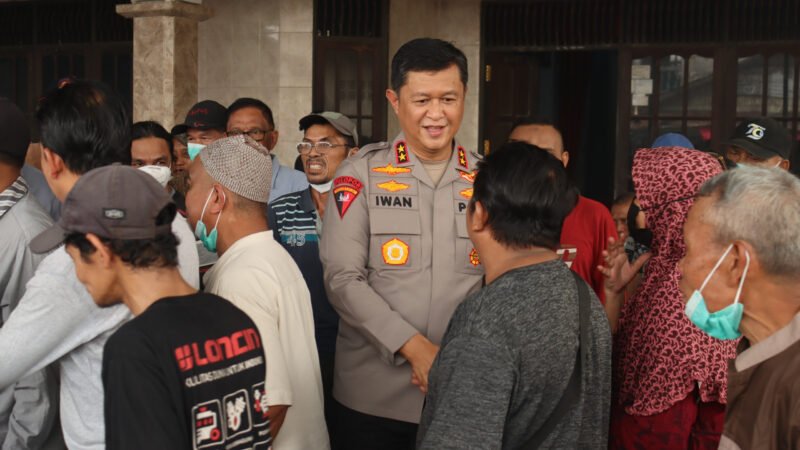 Dengarkan Keluh Kesah Warga yang Belum Bekerja, Kapolda Kalteng Dorong Pendataan dan Pelatihan