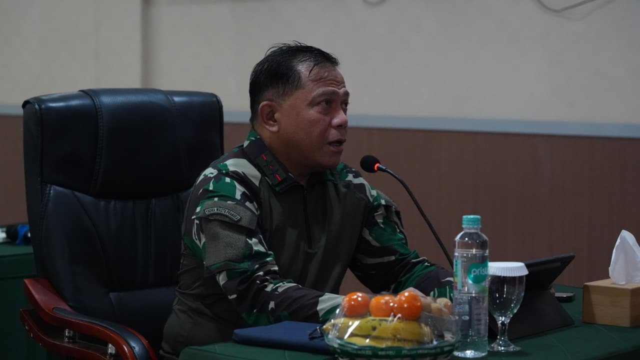 Pangdam XXII/Tambun Bungai Minta Patroli Karhutla Ditingkatkan, Asap Ganggu Penerbangan