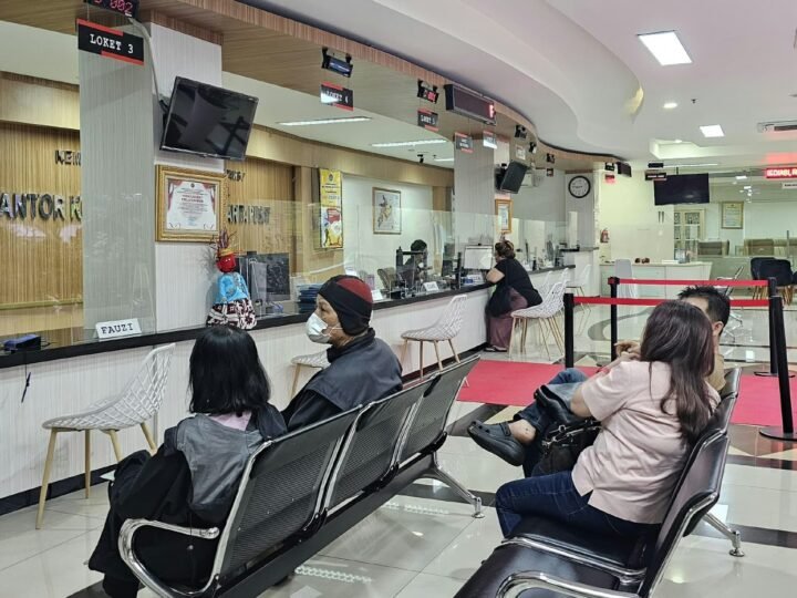 Warga Urus Pertanahan di Akhir Pekan Lewat PELATARAN